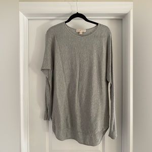 MICHAEL KORS GREY KNIT SWEATER TOP